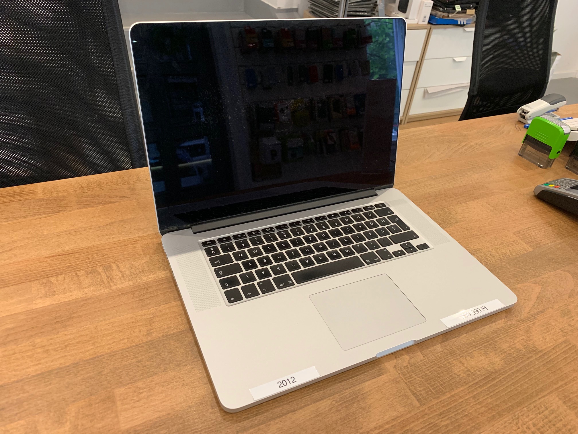 2012-macbook-pro-retina-15-inch