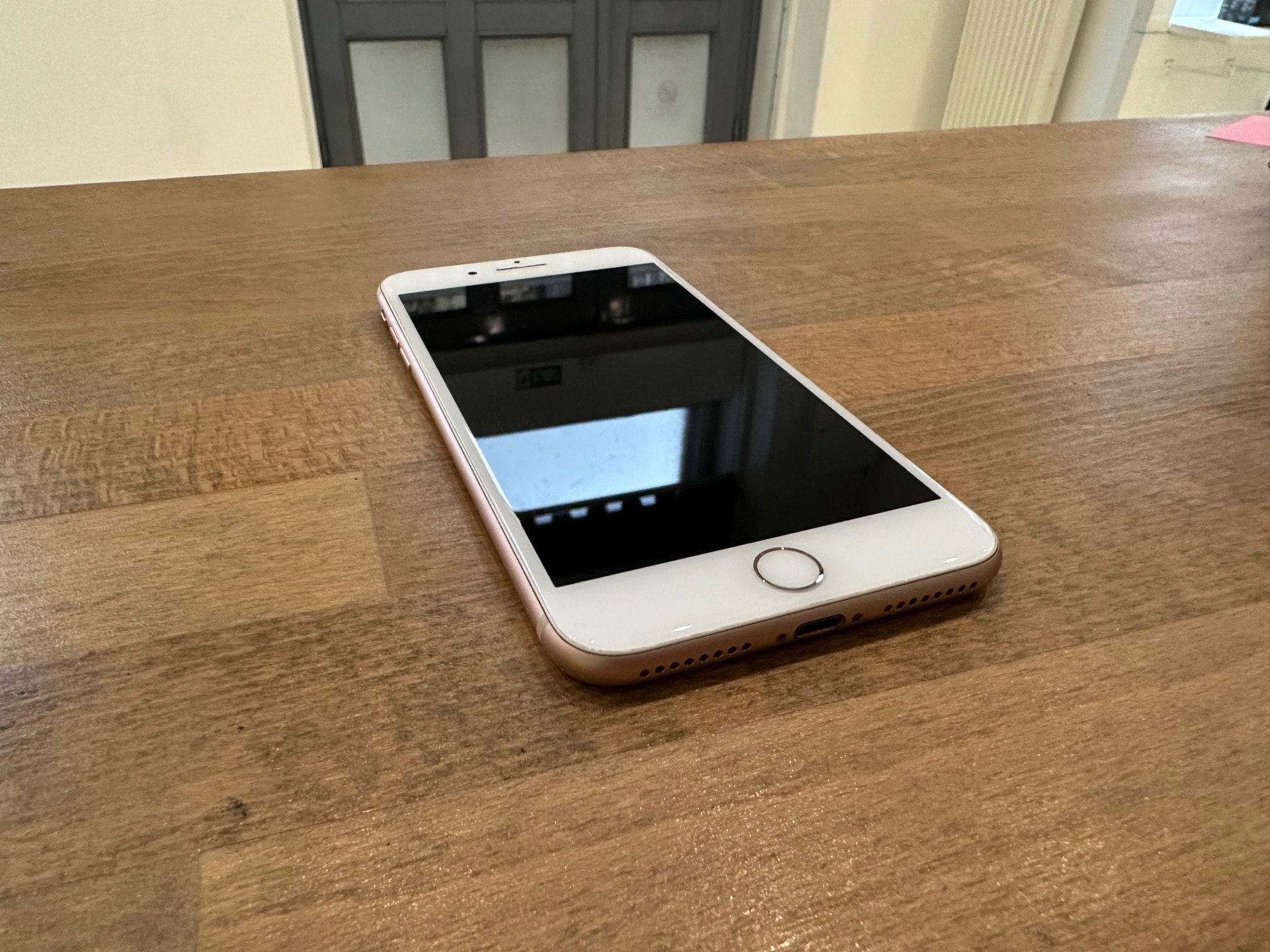 iPhone 8 Plus 64GB